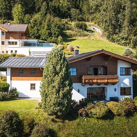 Chalet Crown Of The Alps By We Rent Zell am See Esterno foto