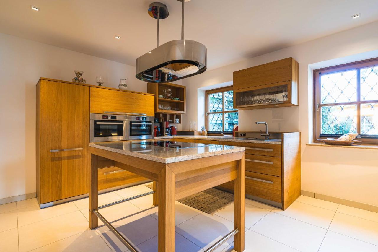 Chalet Crown Of The Alps By We Rent Zell am See Esterno foto