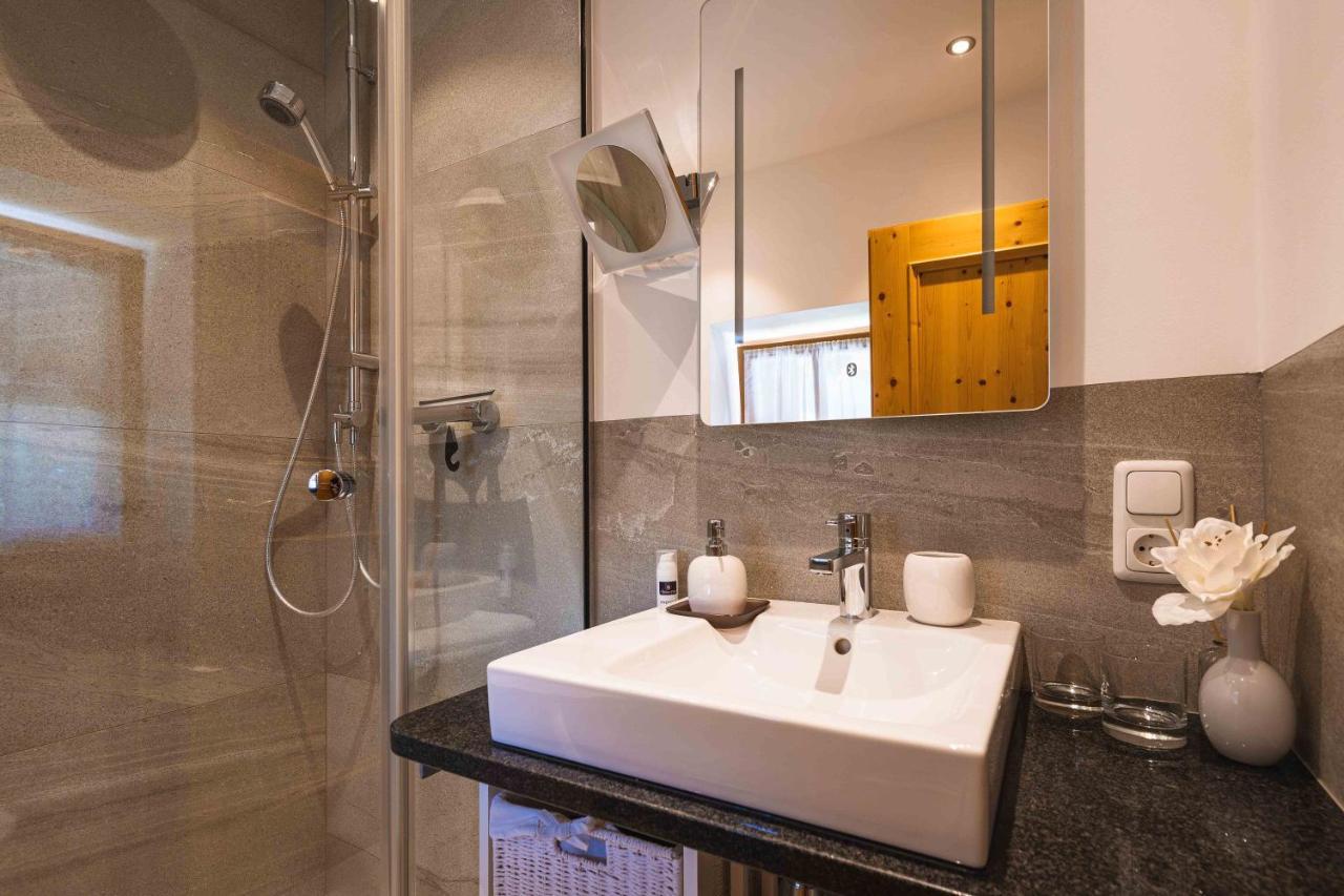 Chalet Crown Of The Alps By We Rent Zell am See Esterno foto